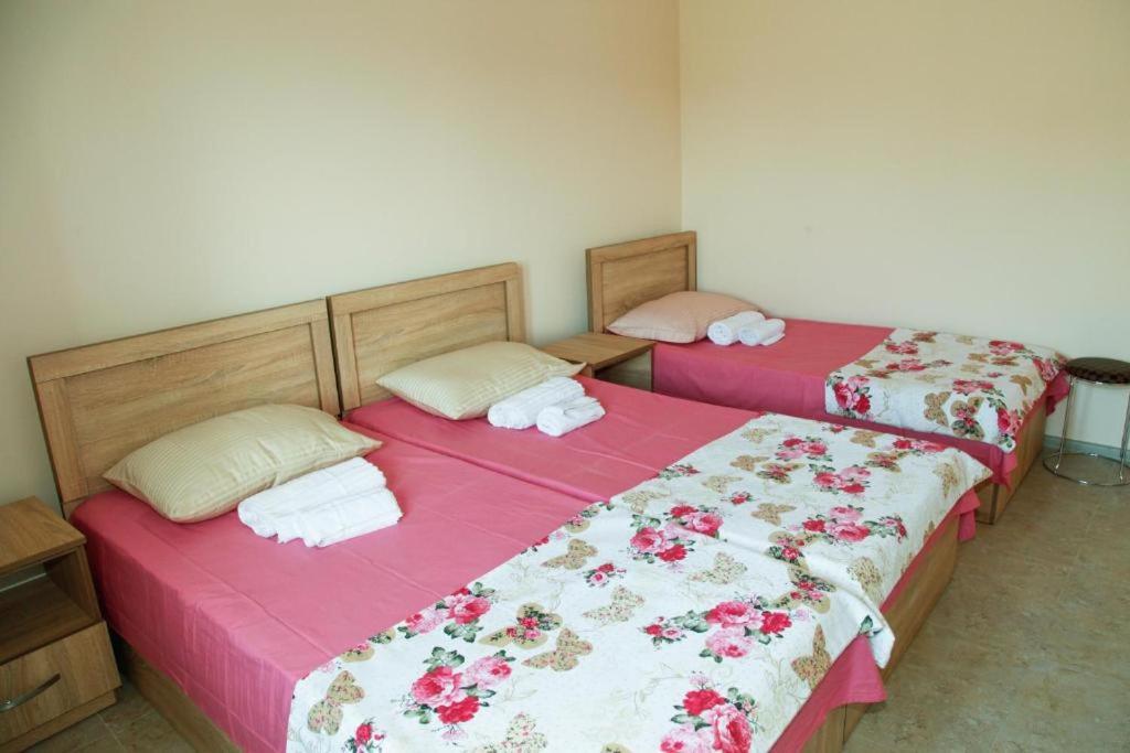 La Vie En Rose Hotel Kobuleti Ngoại thất bức ảnh