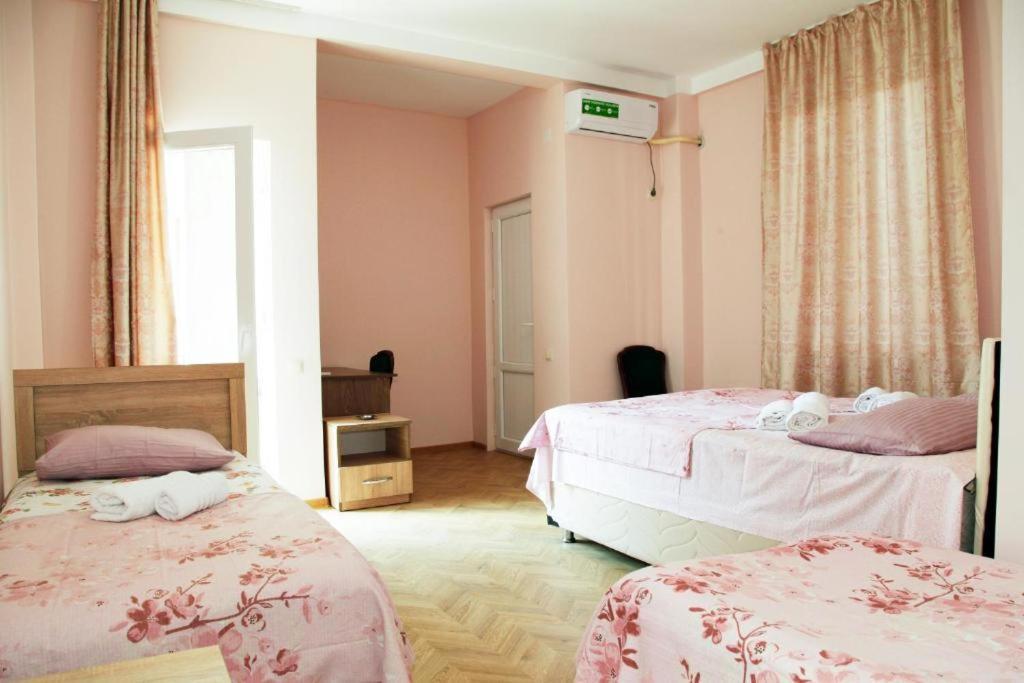 La Vie En Rose Hotel Kobuleti Ngoại thất bức ảnh